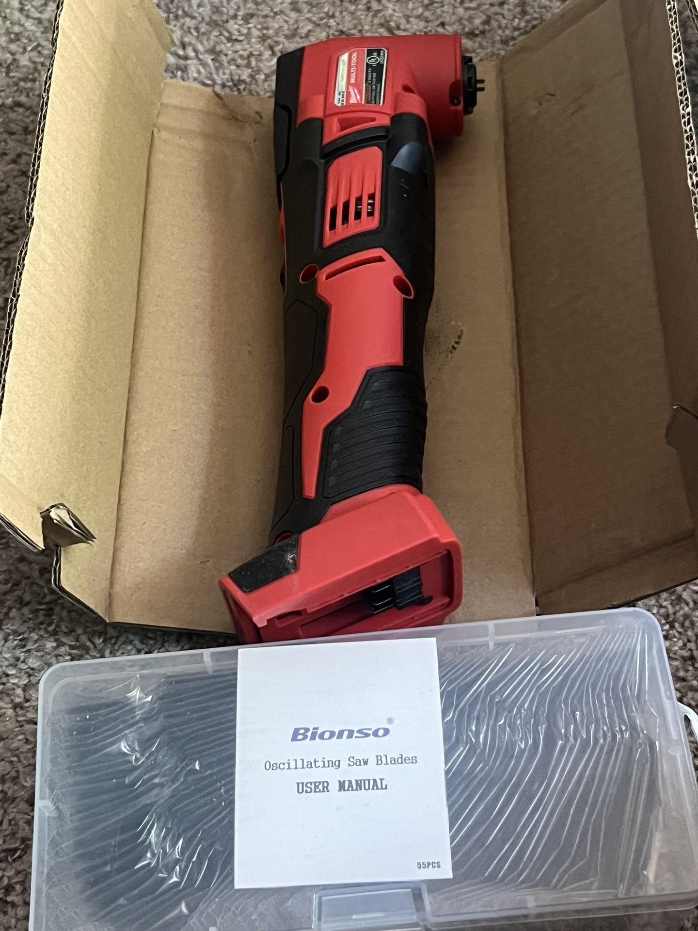 Milwaukee Multi Tool New With 55 New Blades, And New 3.0 Xc Battery