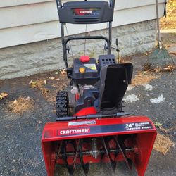 snowblower 6.5 Hp Excellent Condition 