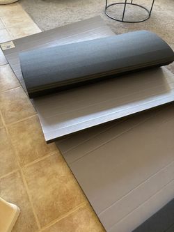 10' x 10' x 1 3/8" Roll-Up Wrestling Mat - Grey No Circles No Starting Lines