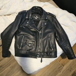 Ladies River Road Vintage Leather Motorcycle Jacket