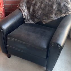 Very Nice Leather Chairs Black/brown