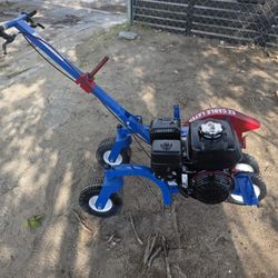 EZ Trench TP400CL7 EZ-Cable Installer  Honda Engine