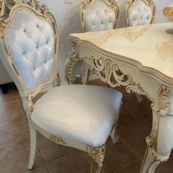 New In The Box 📦 Classic Luxury Dining Table With 6 Chairs - Delivery And Financing Available 