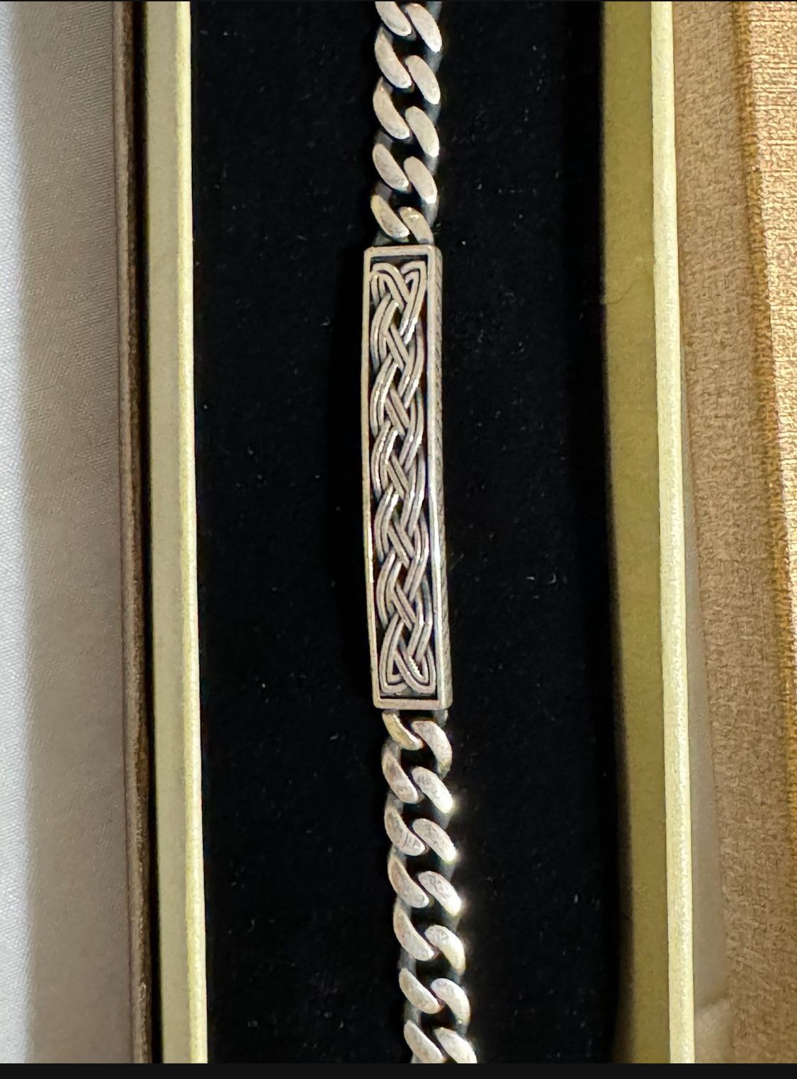 Silver bracelet unisex