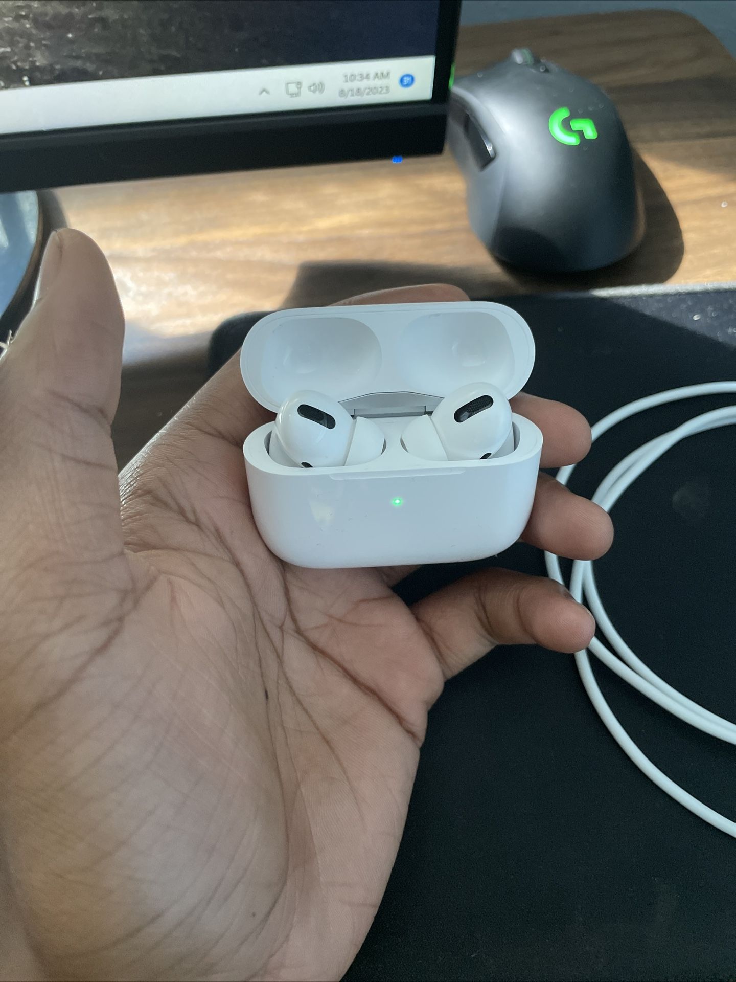 Air pod Pros for Sale in Sugar Creek, MO OfferUp