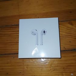 Airpod 2nd generation 
and Lv Beanie