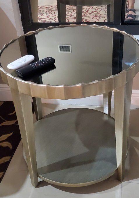 Beautiful Glass Top End Table