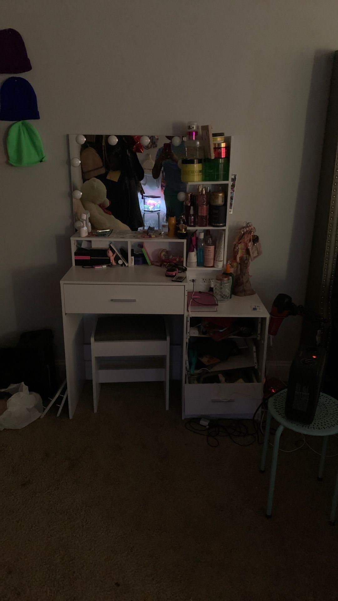 Vanity Dresser