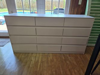 White 12-Drawer Double Dresser