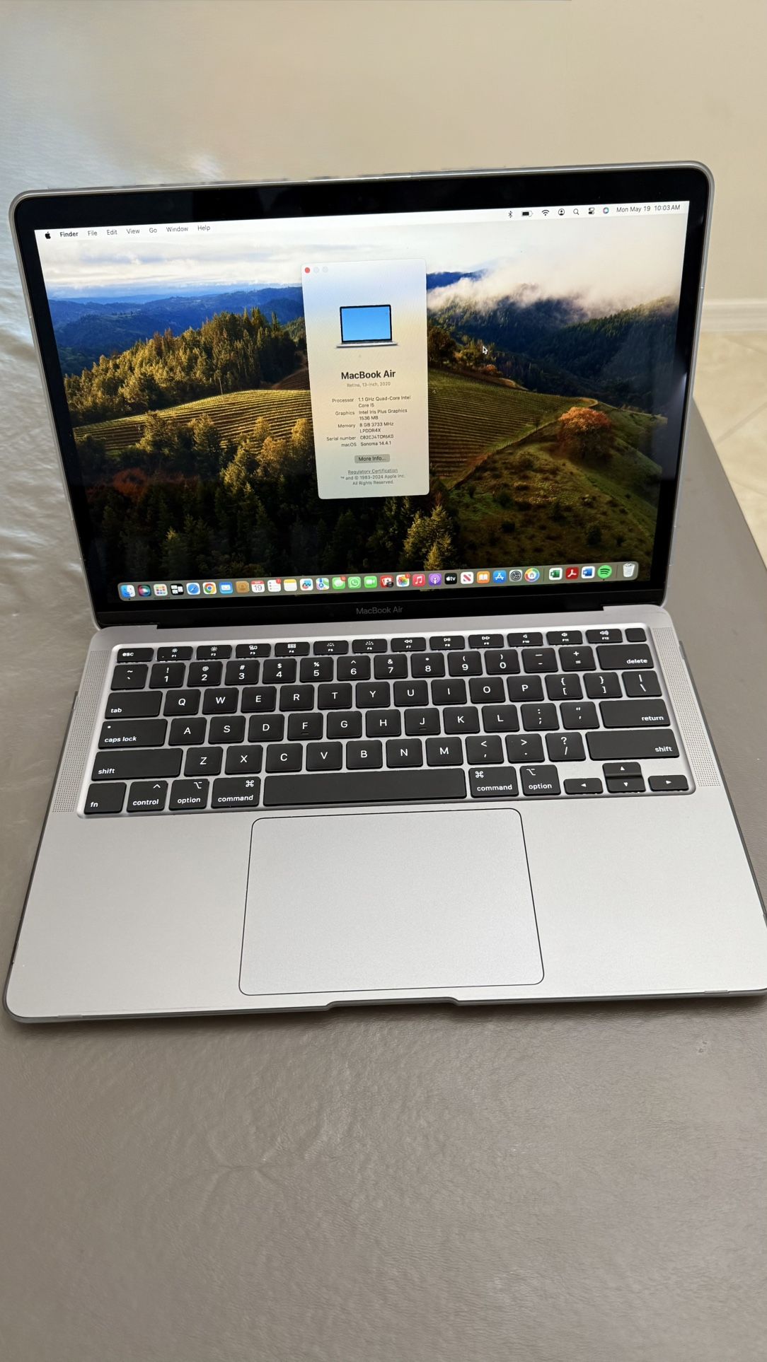 Apple MacBook Air 13" - Intel Core i5 - 8GB Memory - 512GB SSD - Space Gray