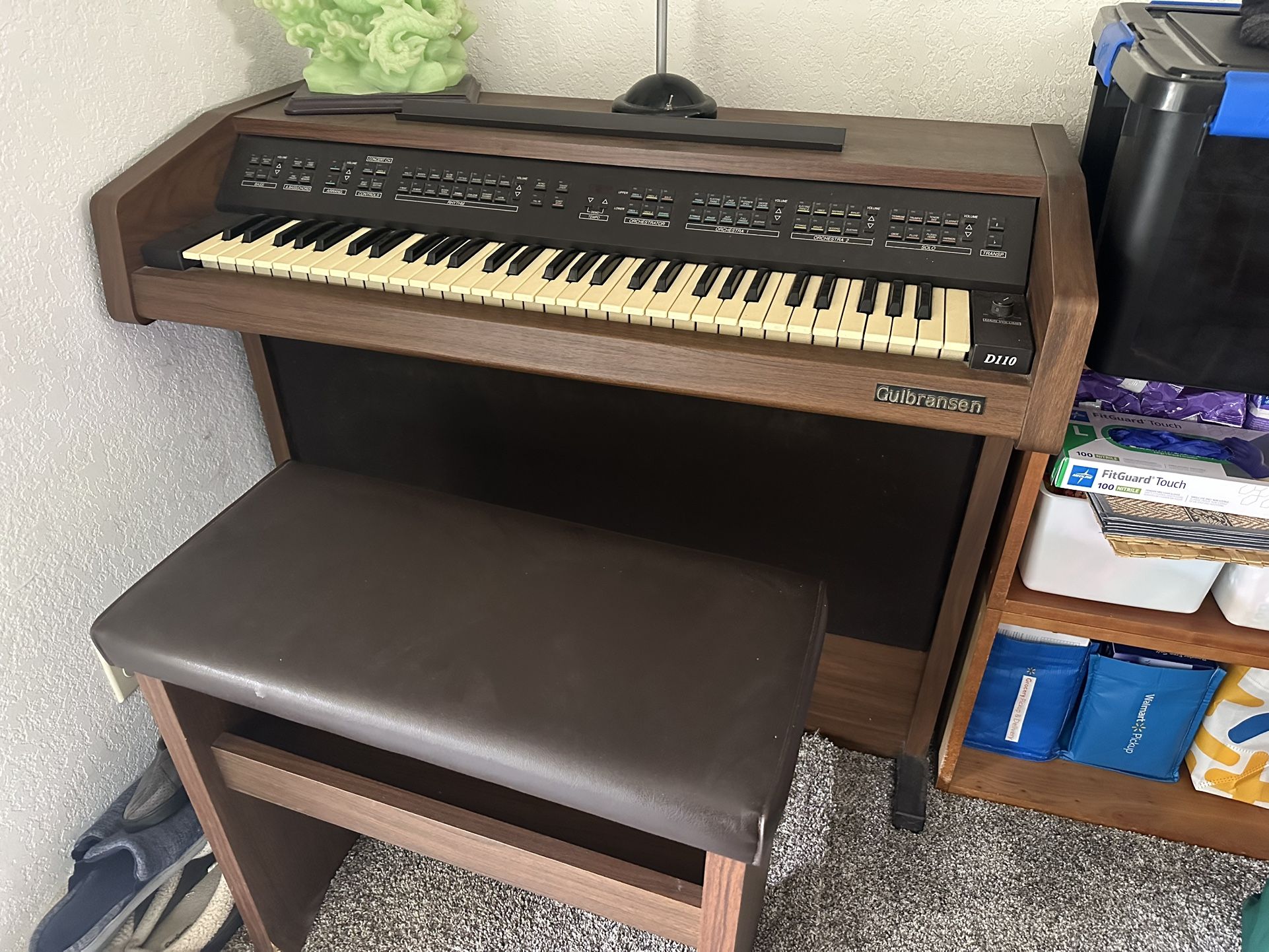 Gulbransen D110 Electric Organ/Piano w/Bench 