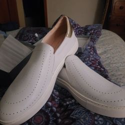 Kate Spade White Shoes With Spade Design In Tiny Holes 