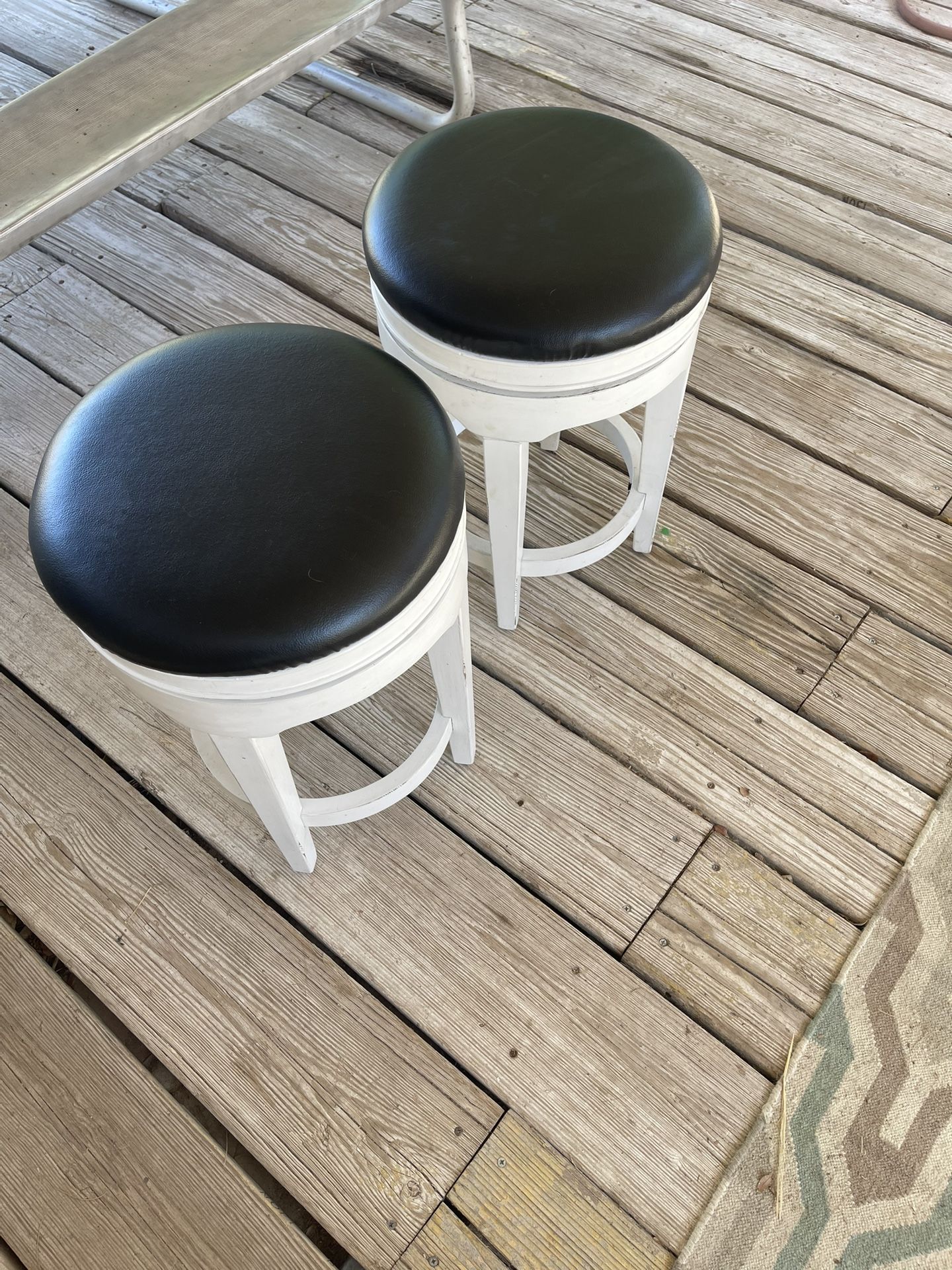 Stools - bar Stools - 24.5 Inches tall
