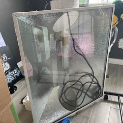 Grow light