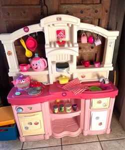 Kids Step 2 Kitchen