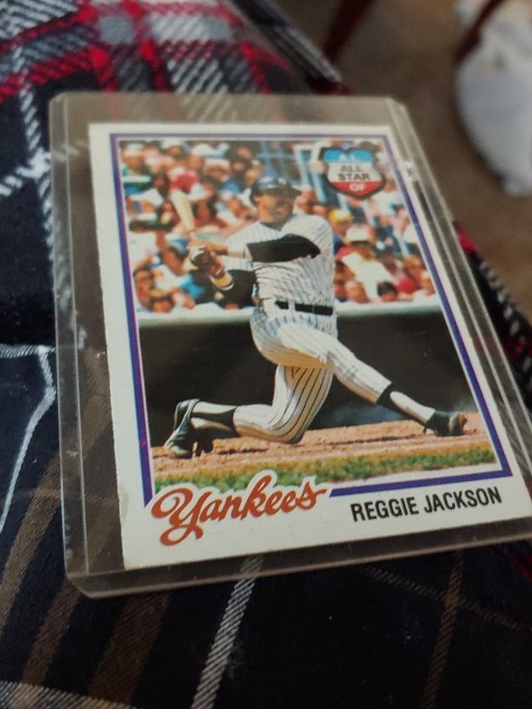1978 Topps Reggie Jackson,card Is In Good Shape
