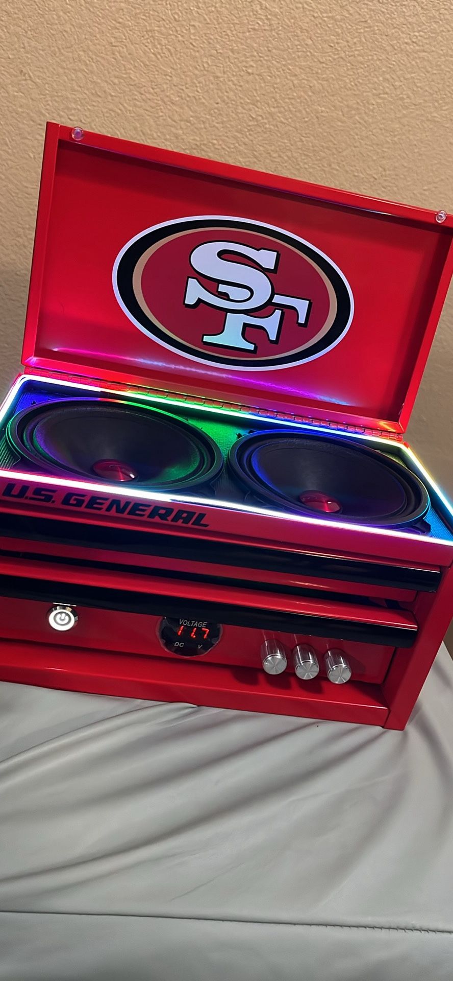 Mini Toolbox Speaker