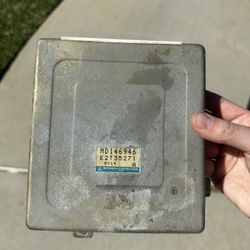 ECU Mitsubishi Montero 91