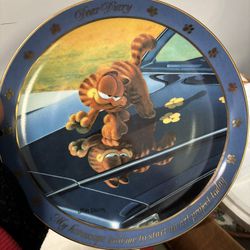 Painted Garfield Plate