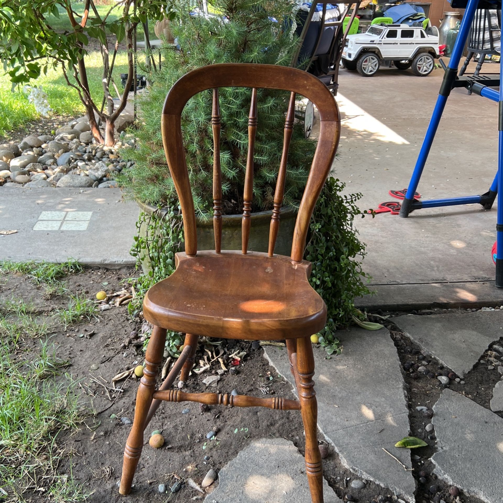 Kids Vintage Solid Wood Chair