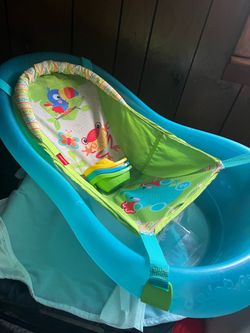 Fisher-Price Baby Bath Tub with Removable Sling + 3 New Boat Toys