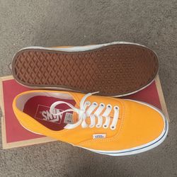 Vans Worn Once Women’s 8.0/ Mens6.5