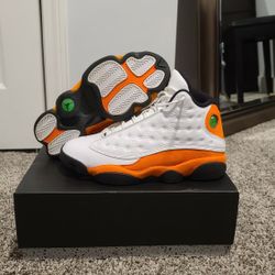 Jordan 13s" Starfish " Size 9.5 Excellent Condition 