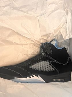 Jordan 5 Black university blue