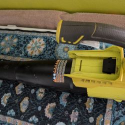 Ryobi Leaf Blower 40 Volt Cordless 120MPH/550C