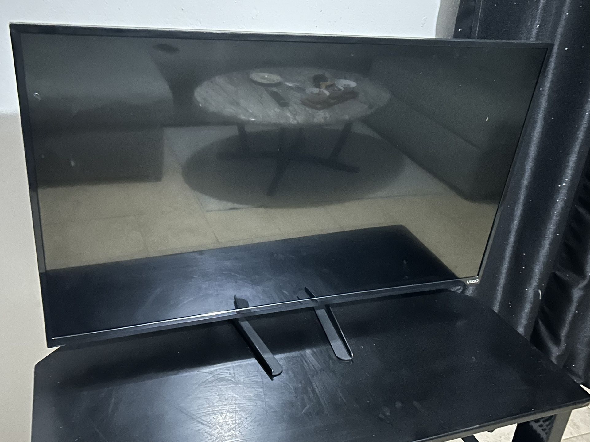 Separate Tv Stand And Vizio Tv 40-inch