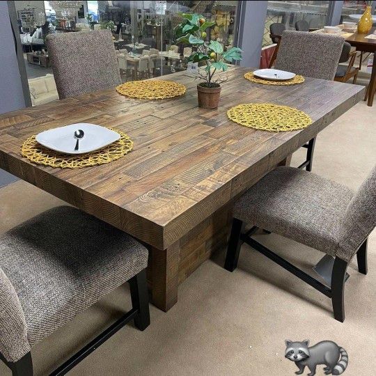 Sommerford 6-Piece Dining Room Set Dining Table 4 Chairs + Bench WİTH İNTEREST FREE PAYMENT OPTİONS 