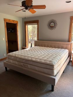 Saatva Classic Luxury Firm 14.5” King Mattress