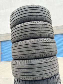 275/50R22 Pirelli Zero