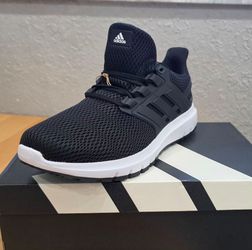 Adidas men's ultimashow size 10 & 11.5