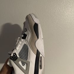 Jordan 4