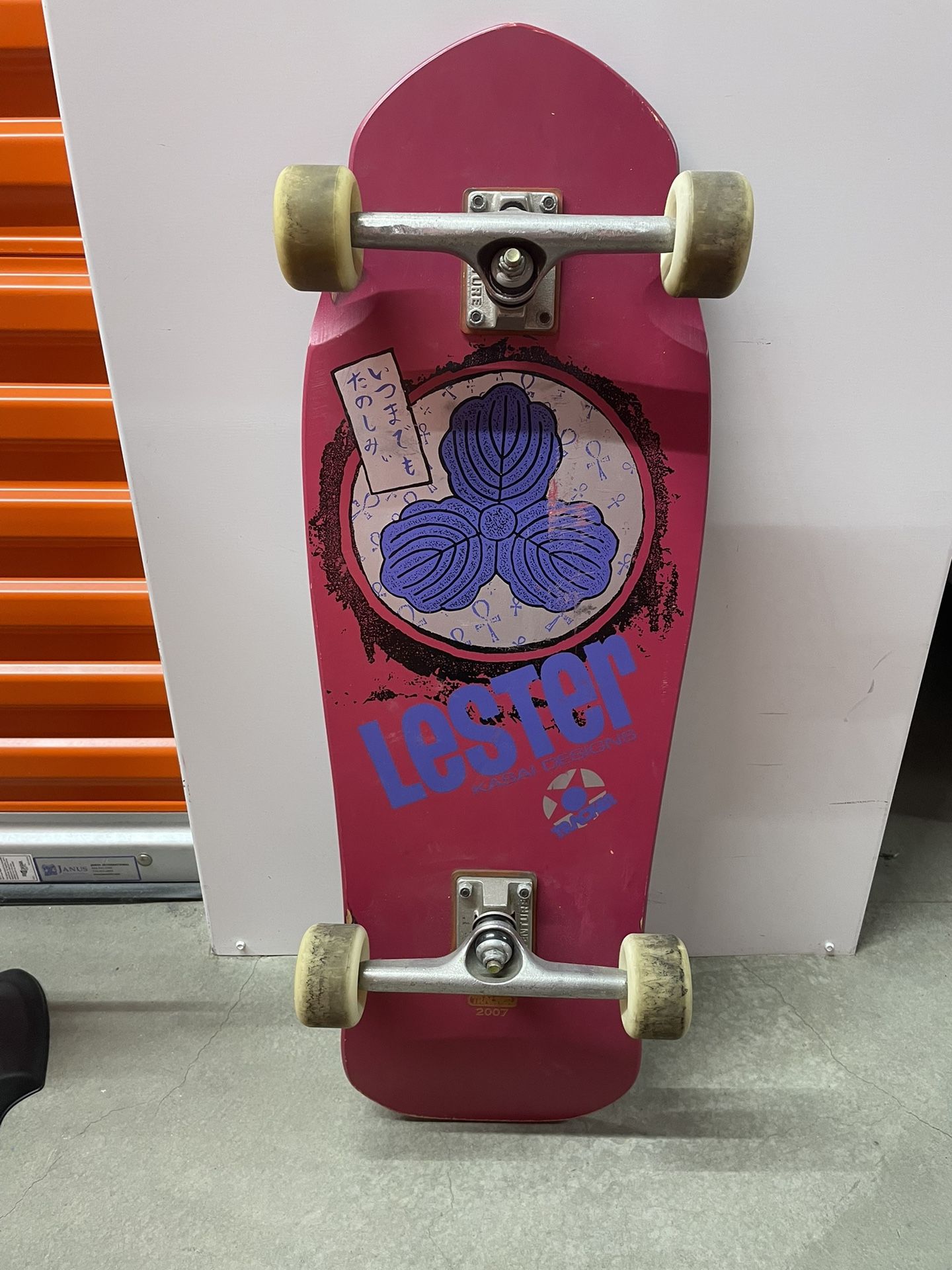 Tracker Lester Kasai Skateboard for Sale in La Habra Heights, CA