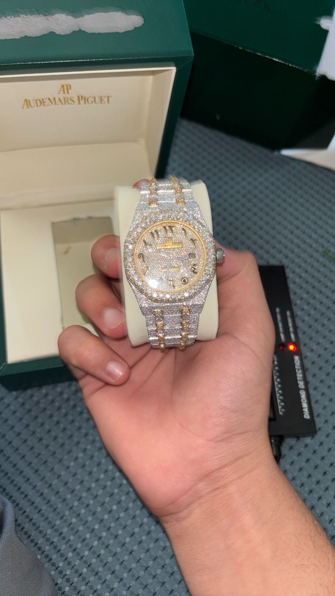 Audemars Piguet Vvs Watch Pass Tester