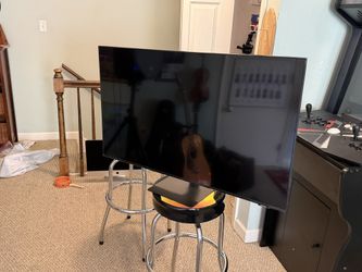 SAMSUNG 43-inch LED Smart Monitor