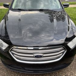 2014 Ford Taurus