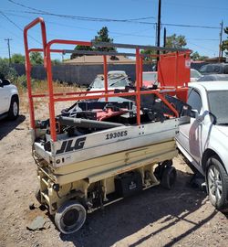 Scissor lift for sale or trade