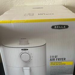 BELLA 3 Quart White Air Fryer