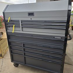 Husky Tool Box 