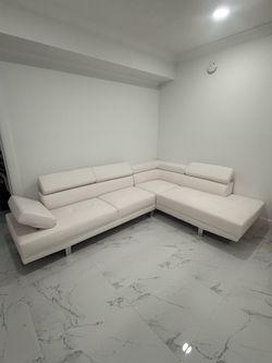 Brand New Sectional Sofa / Sofa Seccional Nuevo a Estrenar … Fast delivery 🚚