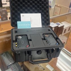 Hollyland Cosmo C1 SDI/HDMI Wireless Video Transmission System
