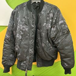 Alpha Industries Bomber Jacket Size M
