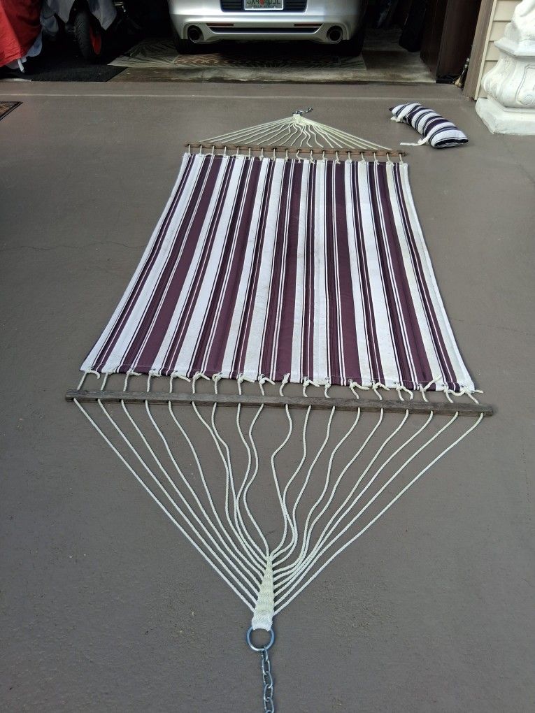 Double-wide, Double Quilted, Hammock With Pillow And Stainless Rings And Chains For Hanging
