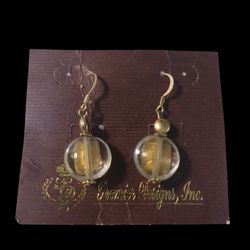 NWOT Premier Designs Gold Tone Earrings 1 1/2. Comes In Bag.
