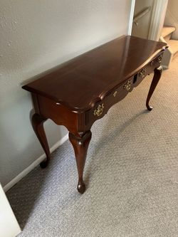 Console table