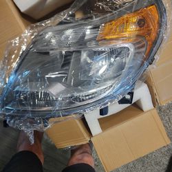 Halogen Headlight Headlamp Driver Side LH for Ram Promaster Truck Van New 14+