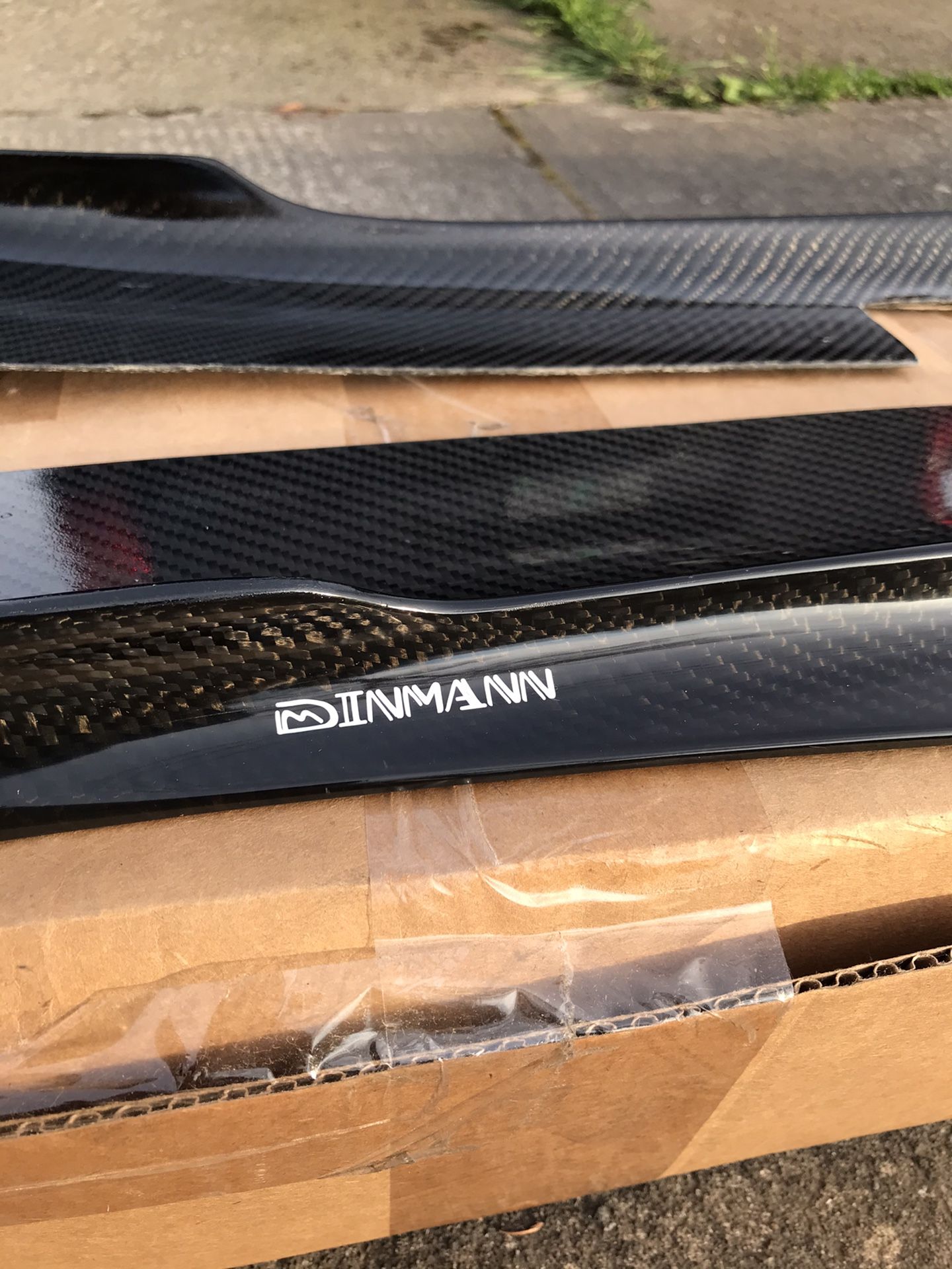 2007-2011 DINMANN E90 BMW M3 SIDE SKIRTS DIFFUSER
